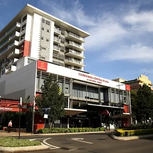 Aparthotel Plaza Official